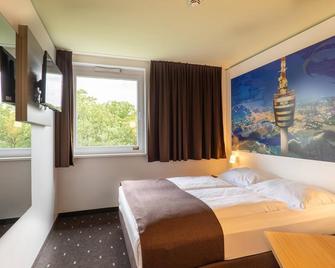 B&B Hotel Stuttgart-Airport/Messe - Stuttgart - Schlafzimmer