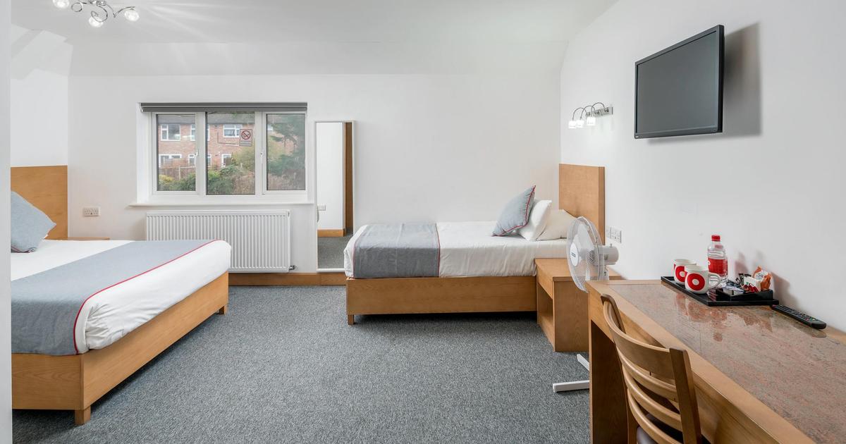 Flexistay Aparthotel Sutton £42. Sutton Hotel Deals & Reviews - KAYAK