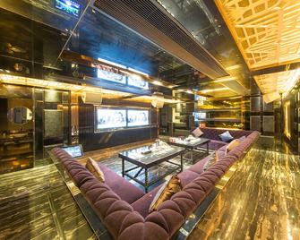 Maison New Century Hotel Dongguan - Dongguan - Servicio de la propiedad
