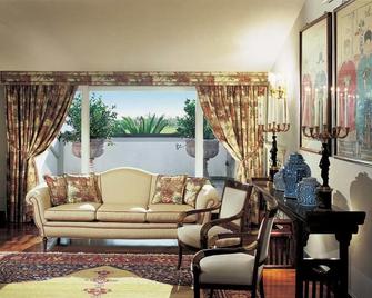 Versilia Golf Resort - Pietrasanta - Oturma odası