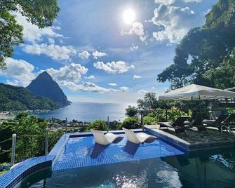 Tropical Elegance in Soufrière | Spa, Pool, Beach access | Pitons Nature Walks - Soufrière - Pool