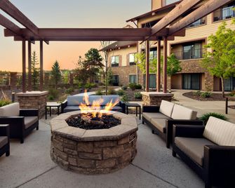 Courtyard by Marriott Flagstaff - Flagstaff - Patio