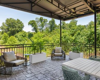 Even Hotel Orlando International Airport By IHG - Orlando - Balcony