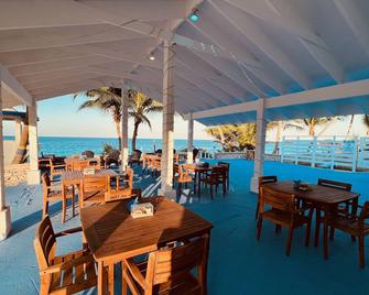 Conch Suite at Exuma Palms Resort - Moss Town - Restaurant