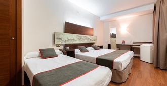 Hotel Francabel - Cuenca - Bedroom