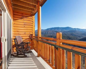Westgate Smoky Mountain Resort & Water Park - Gatlinburg - Balcony