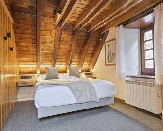 Luderna - Dúplex Bolard - Garòs - Habitación