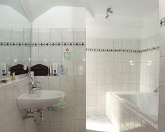 Hotel-Restaurant Weinhaus Grebel - Koblenz