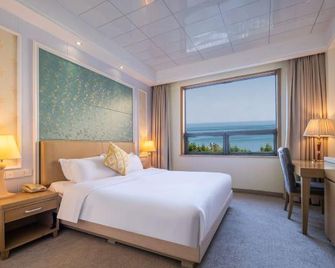 Oriental Ocean Hotel - Yantai - Bedroom
