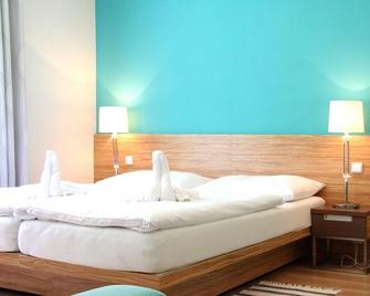 Hotel Vyhlídka - Luhacovice - Slaapkamer