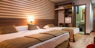 Hotel Continental Business - Porto Alegre - Bedroom