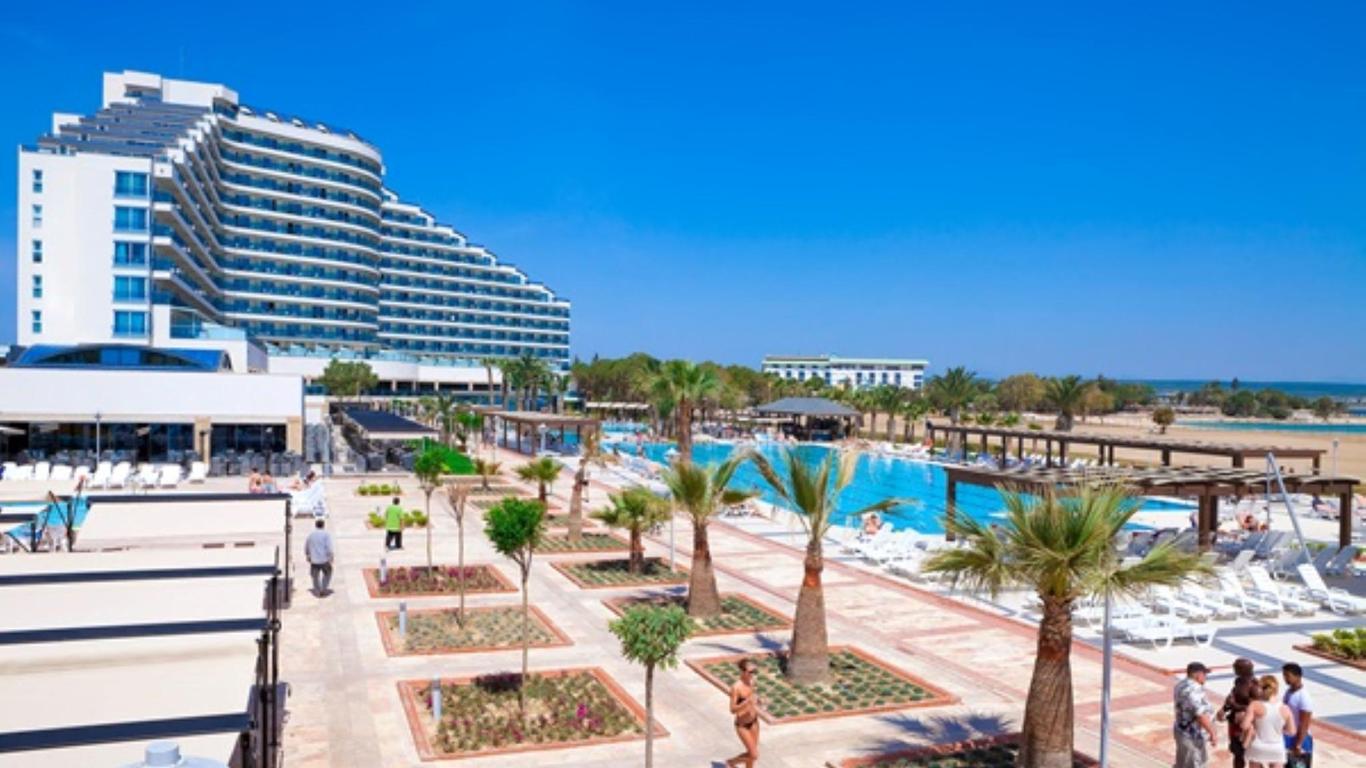 Venosa Beach Resort And Spa