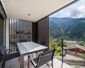 Aktiv Lodge Meran - Terrace Large - Saltusio - Balkon