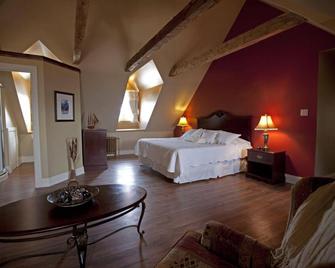 Auberge Chateau Lamontagne - Sainte-Anne-des-Monts - Slaapkamer