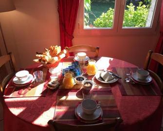 Chambres d'hôtes Edoniaa - Rue - Sala pranzo