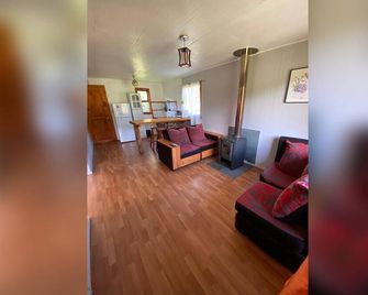 Nuevo Amanecer Cabins - Paillaco - Sala de estar