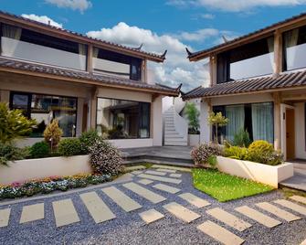 Jinghua Inn - 麗江 - 建築