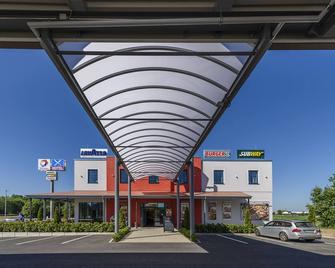 Hotel Cloppenburg - Cloppenburg - Gebäude