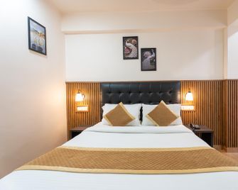 Hotel Mainak & Health Club - 布萊爾港 - 臥室