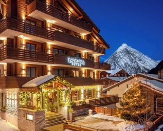 The Capra Saas-Fee - Saas-Fee - Budova