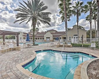 Resort-Style Perks! Riverfront Gem in Palm Coast - Palm Coast - Pool