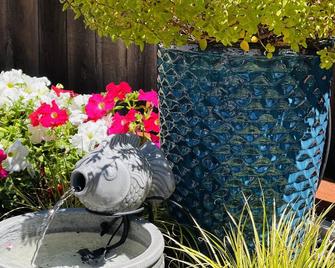 Sonoma County Condo in Rohnert Park - Rohnert Park - Outdoors view