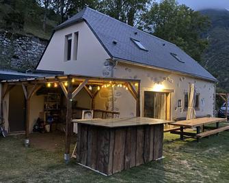 Fully renovated barn with breathtaking views over the valley. - Sarrancolin - Edificio