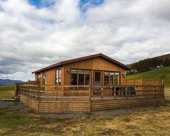 Guesthouse Brekka - Húsavík - Edificio