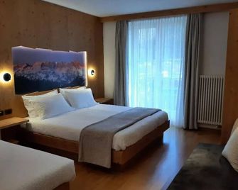 Hotel Garni Arnica - Molveno