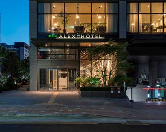 Alex 72 Hotel - Σούουον - Κτίριο