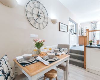 Ironbridge View Townhouse - Telford - Sala de jantar