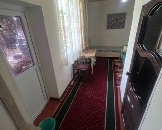 Lovely Home For You - Osh - Pasillo