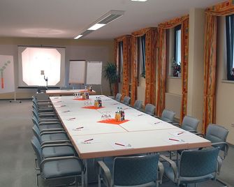 Winzergarten Hotel-Restaurant - Bissersheim - Sala de reuniones