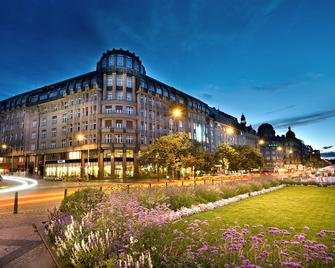 Ea Hotel Rokoko - Praga - Edificio