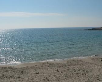 دولتشي سوستا بد آند بريكفاست - بولسانو - شاطئ