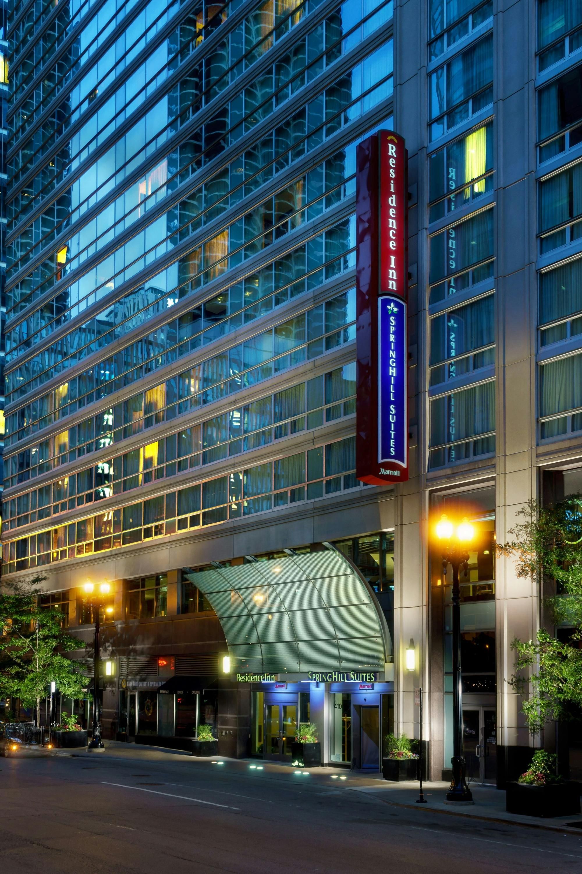 SpringHill Suites by Marriott Chicago Downtown/River North - שיקאגו - בניין