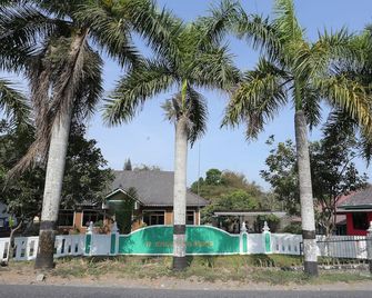 Hotel O Penginapan Kepurun Pawana Indonesia - Pakem - Außenansicht