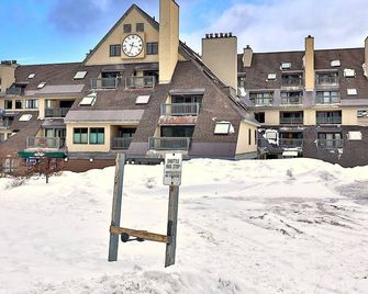 Mountain Views at Mt Green 2br-2ba, Shut - Killington