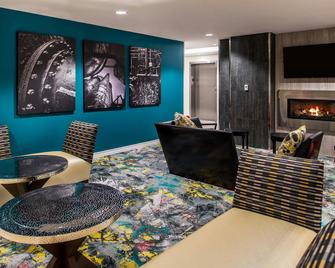 Residence Inn by Marriott Pittsburgh Oakland/University Place - Pittsburgh - Lobby
