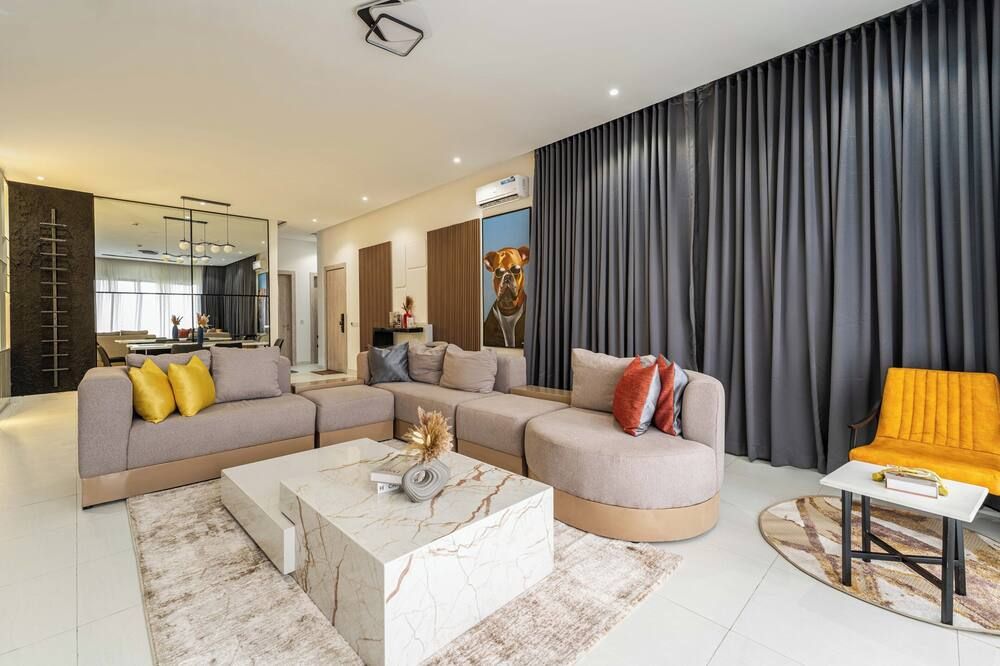 George Residence Lekki Phase 1 - Lagos - Living room