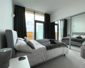 Modern Luxury in Manchester - Mánchester - Habitación