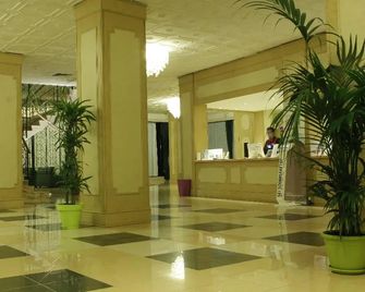 Club Esse Mediterraneo - Montesilvano - Lobby