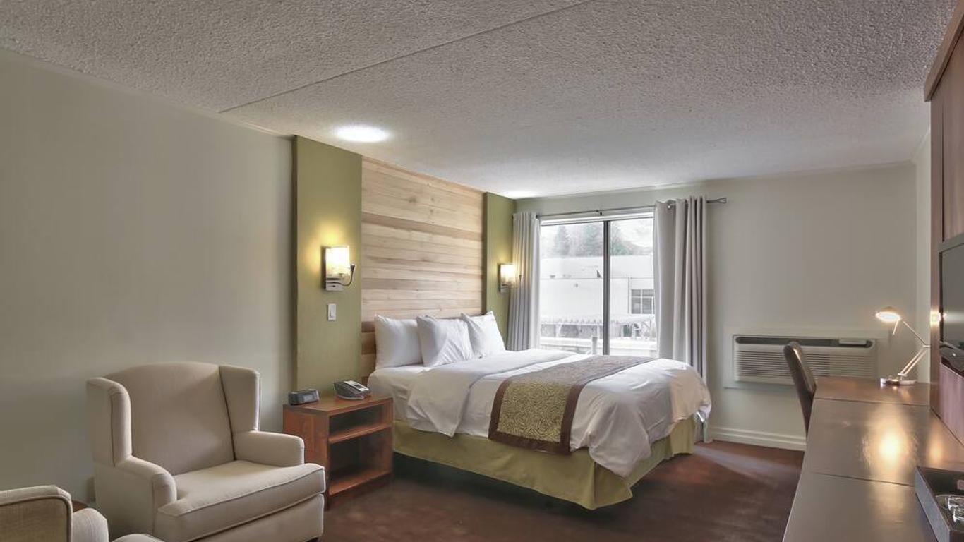 بلو ماونتن ريزورت إن