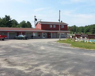 Skyways Motel - Gravenhurst - Gebäude