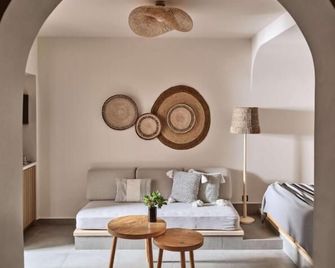 Elounda Palm Hotel & Suites - Elounda - Olohuone