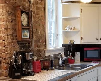 The Farm at Hyde Park - Staatsburg - مطبخ