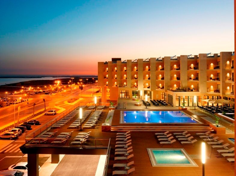 Real Marina Hotel & Spa