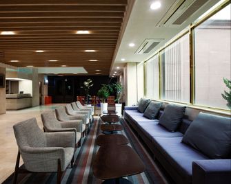 Shin Shin Hotel Jeju Ocean - Seogwipo - Lobby