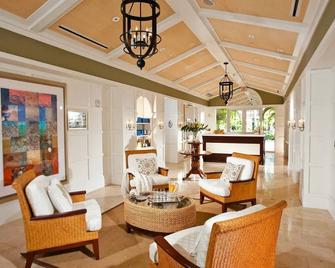 Sandals Emerald Bay Golf, Tennis & Spa Resort - Rokers Point Settlement - Recepción