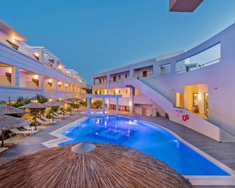 Delfina Boutique Hotel - Paralia Kourna - Piscina